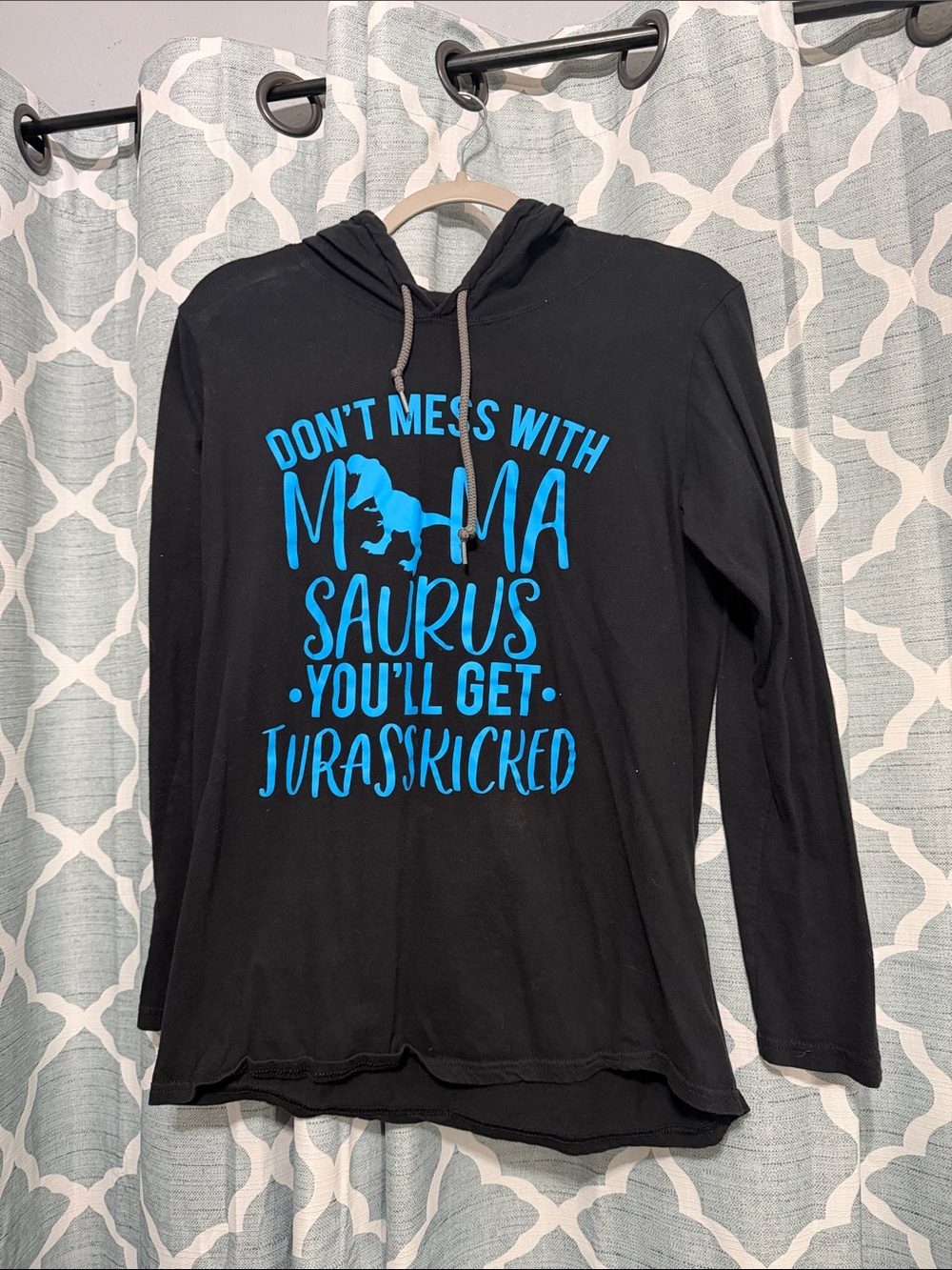 Gildan Black Hoodie with Bright Blue 'Mama Saurus' Graphic